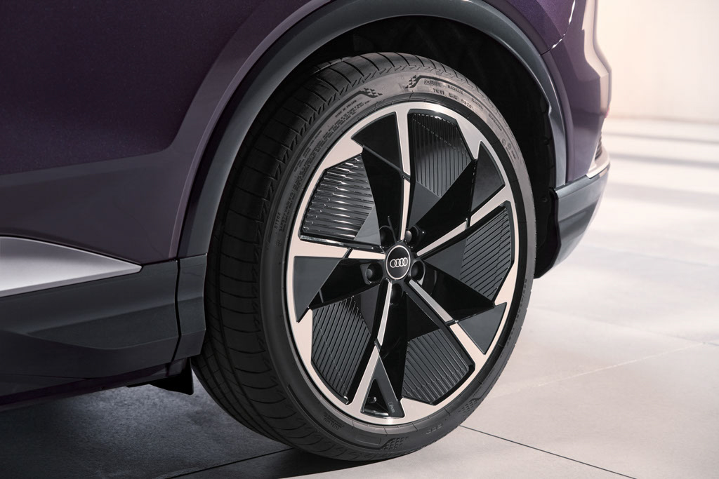 Audi Q4 e-tron 19-inch alloy wheels